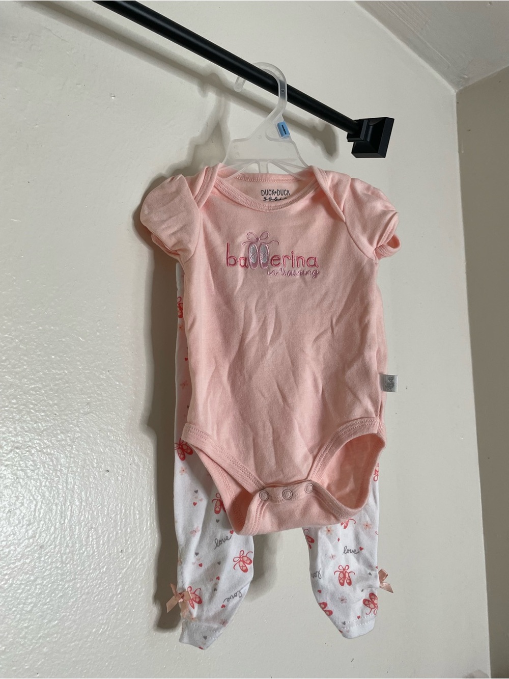 Duck Duck Goose Pink Baby Girl Matching Set  (3-6M)